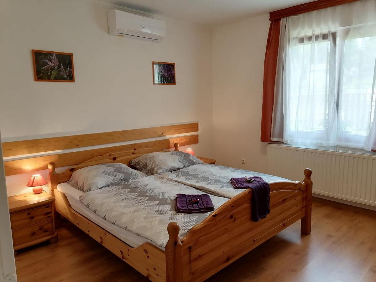 8888 Apartmanhaz Lispeszentadorján Exterior foto